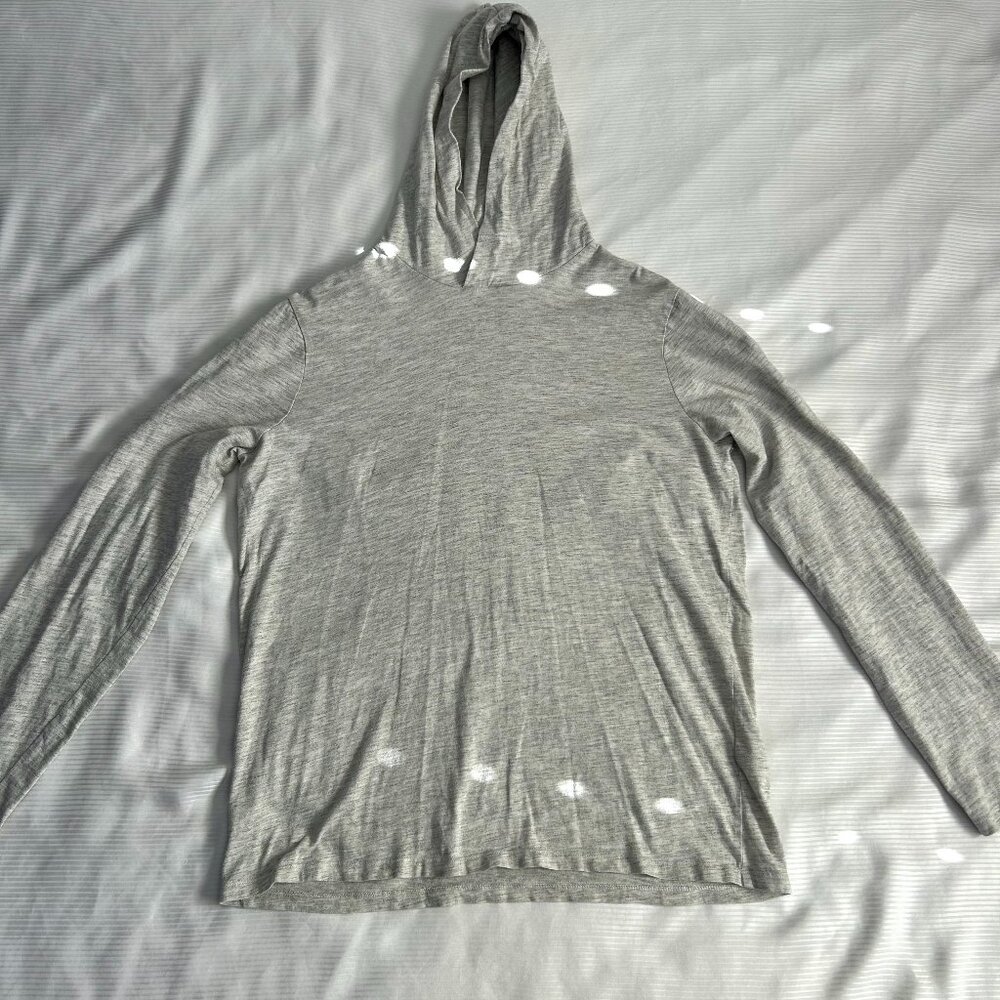 Banana Republic Men's Grey Sweatshirt